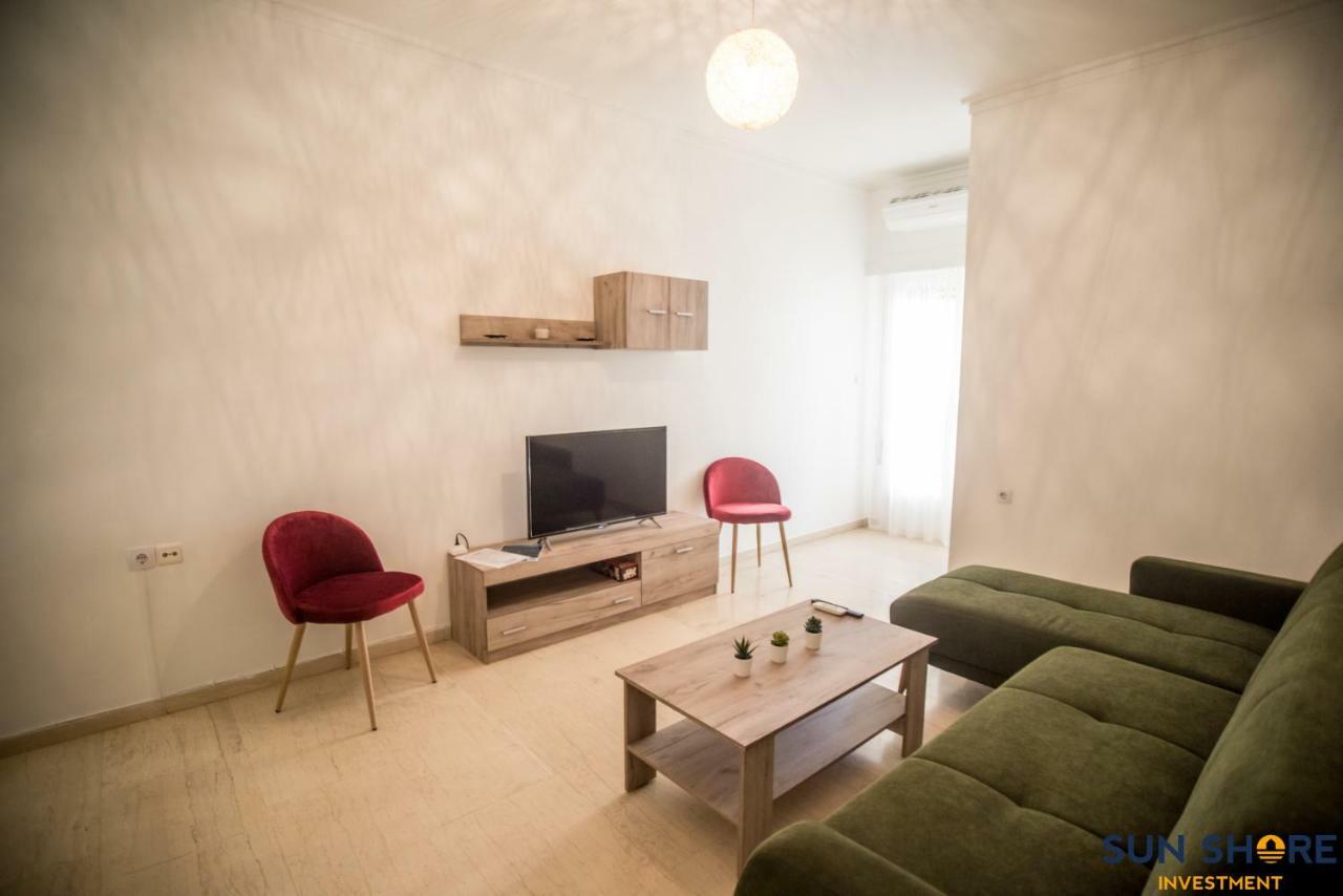 Explore Greece From Close The Sea Apartment Chalkís Buitenkant foto